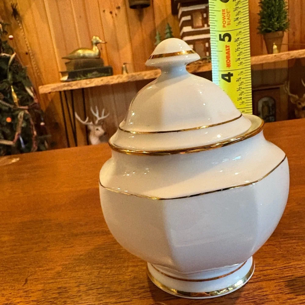Winterling Bavaria Germany porcelain creamer and sugar set with gold trim